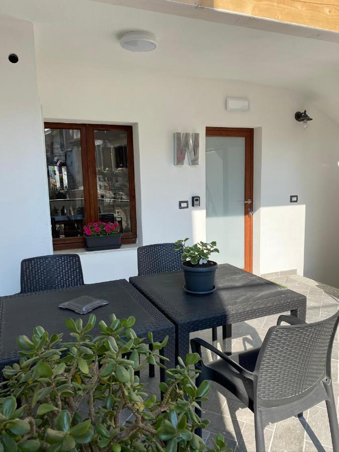 Апартаменти La Casa Di Andrea Гардоне-Рив'єра Екстер'єр фото